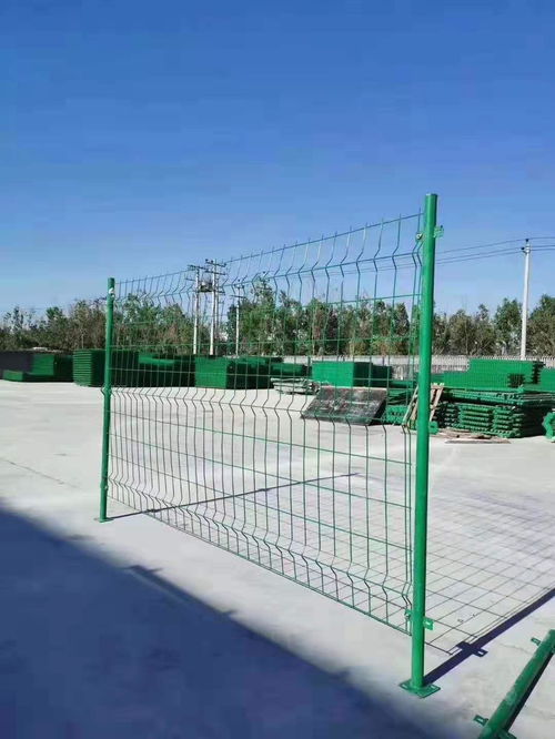 安平縣梁旭金屬絲網制品廠 高碳錳鐵在金屬絲網生產中的應用與優勢